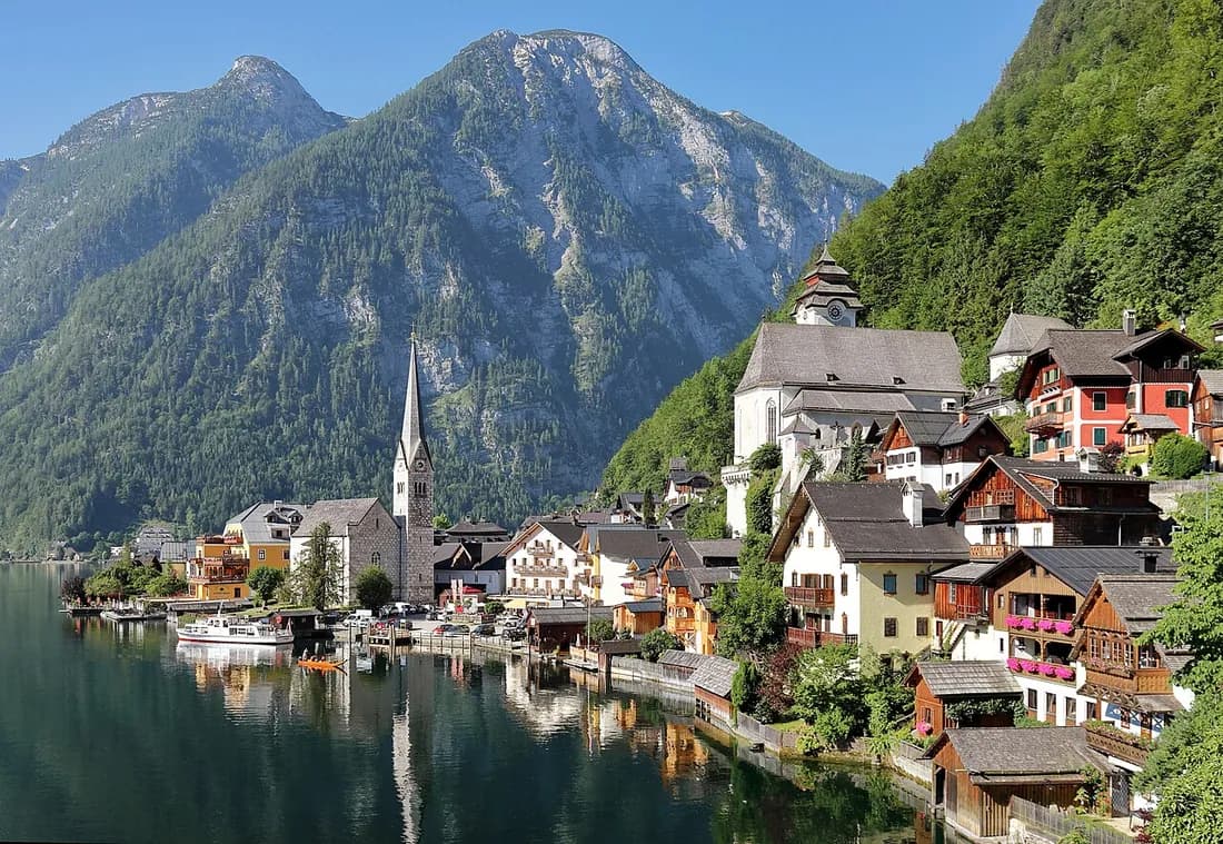 Hallstatt im Herbst: Nebel, Andrang und die Frage, ob sich der Tagesausflug lohnt