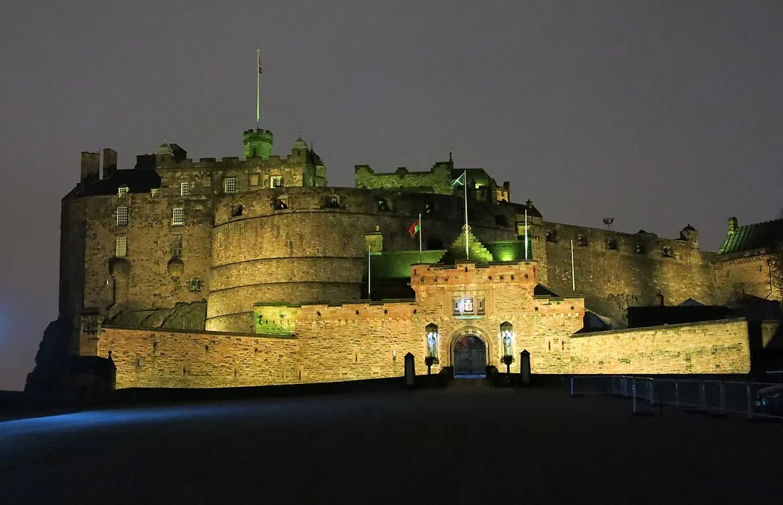 Edinburgh Castle history