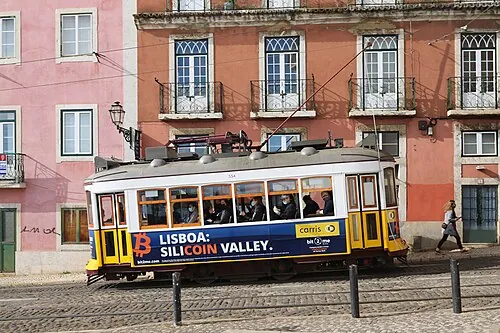 Alfama and Lisbon old town walk